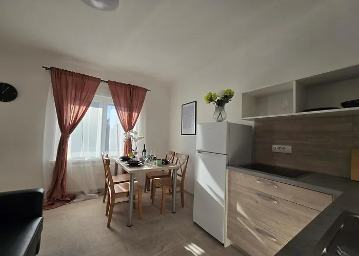 Barje Ii, Bright&sunny, Private Parking 公寓 卢布尔雅那