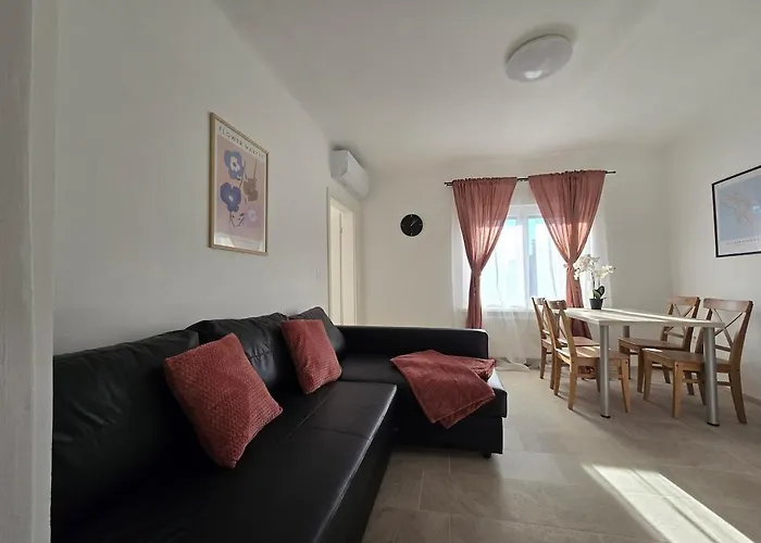 Barje Ii, Bright&sunny, Private Parking * 卢布尔雅那