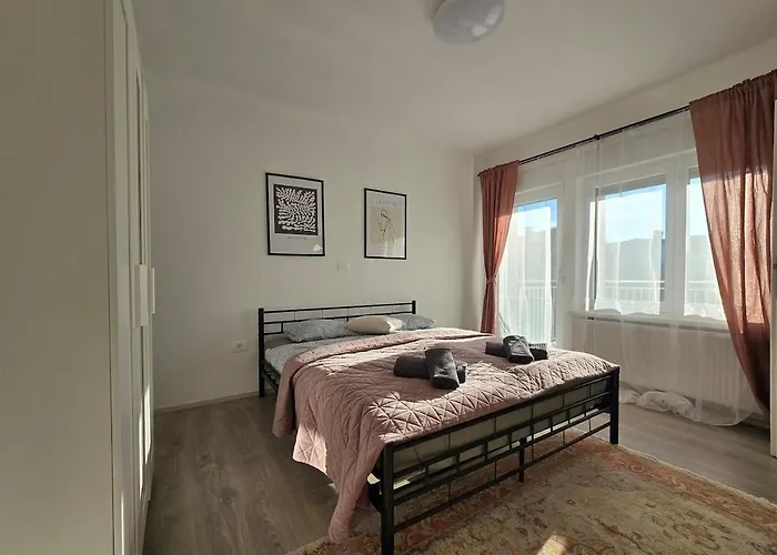 Barje Ii, Bright&sunny, Private Parking 류블랴나