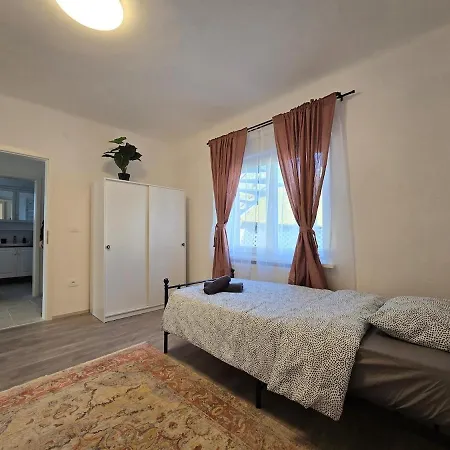 Apartamento Barje Ii, Bright&sunny, Private Parking